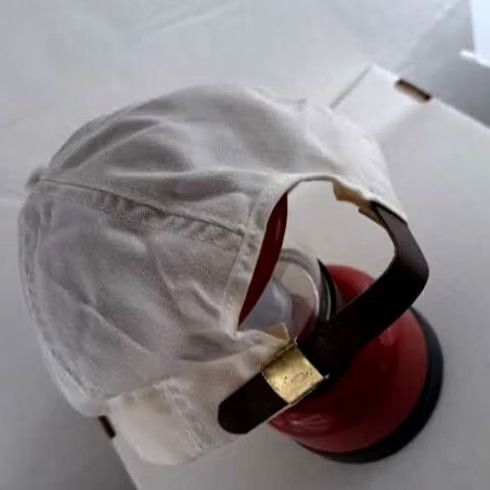 Vintage VINTAGE Union Made Hat White Adjustable Leather Canvas Baseball Cap Mens Adjustable Leather size Strap UAW-GM Meeting the Challenge Theme: automobiles Size ONE SIZE - 3 Thumbnail