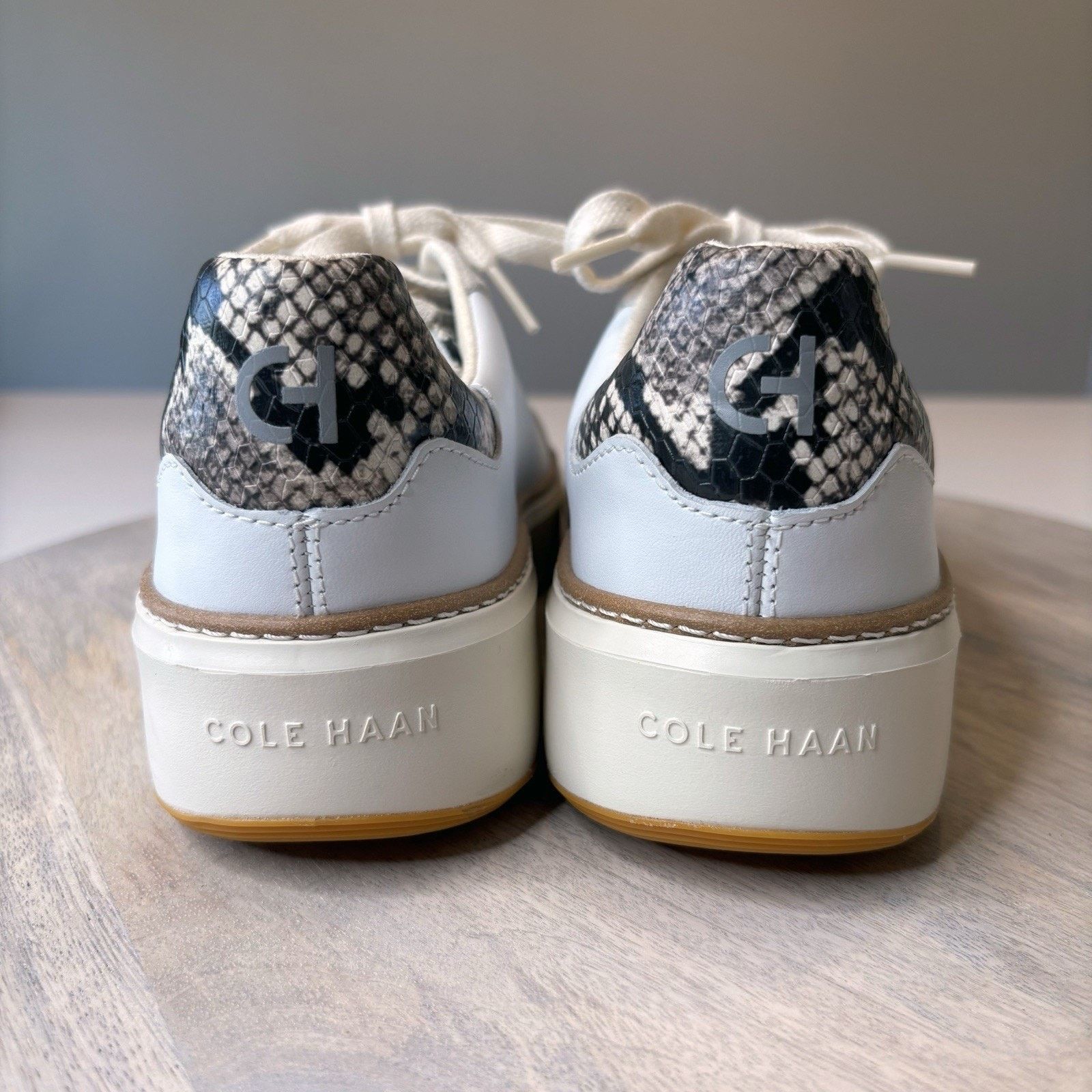 Cole Haan Cole Haan Women's GrandPrø Topspin Leather Sneakers 8.5 B Size US 8.5 / IT 38.5 - 7 Thumbnail
