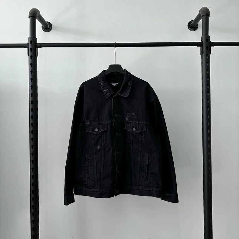 Balenciaga Balenciaga FW22 3 B SPORTS ICON embroidered logo denim jack Size US S / EU 44-46 / 1 - 1 Thumbnail