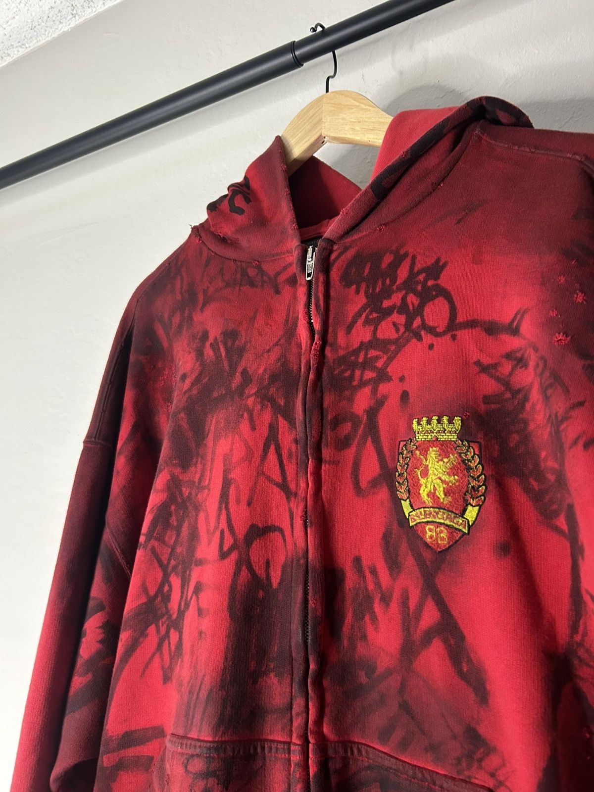Balenciaga Red Balenciaga Skater Zip Up Hoodie Size US S / EU 44-46 / 1 - 3 Thumbnail