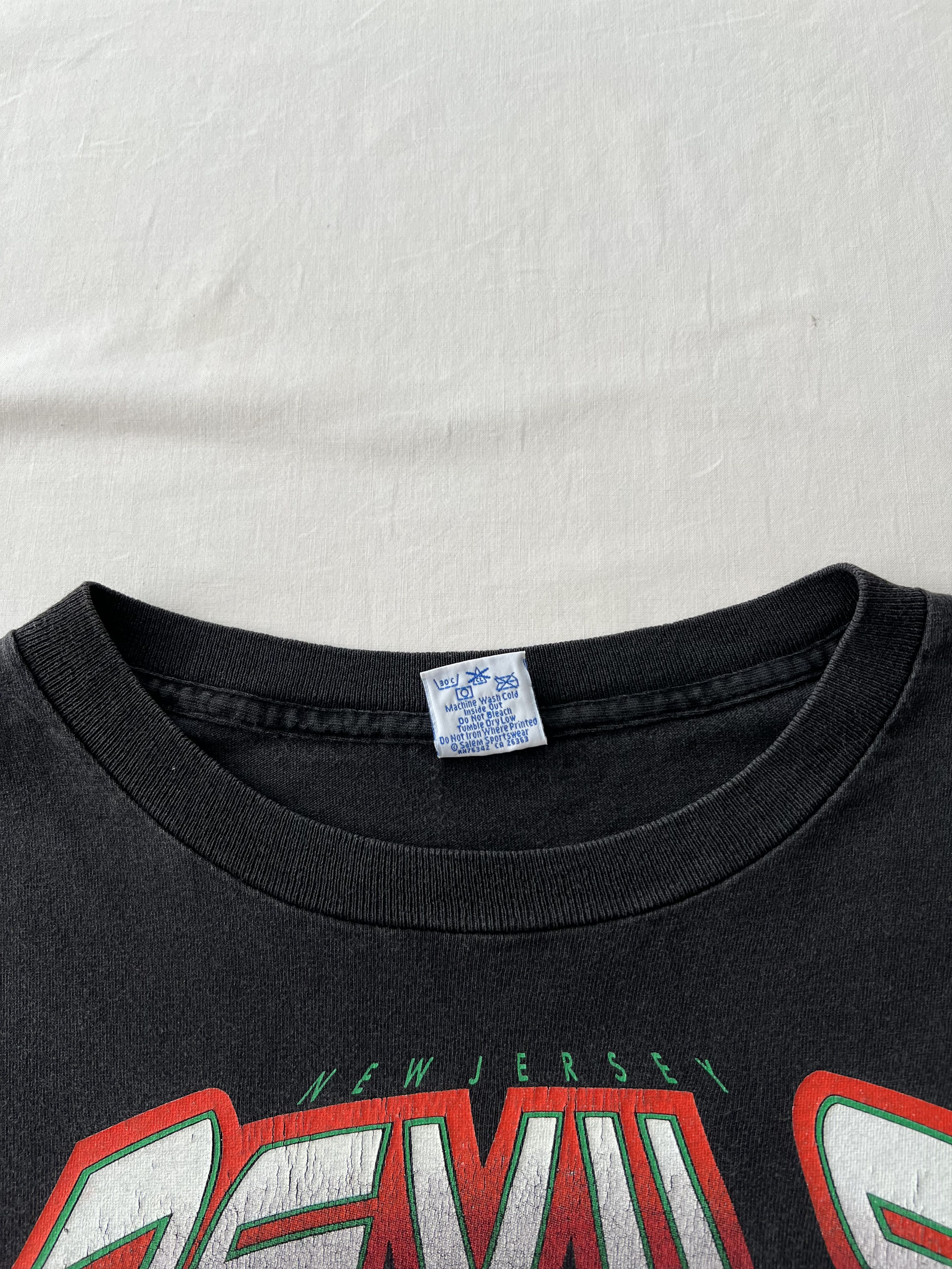 NHL Vintage 1993 New Jersey Devils NHL Salem Black T-shirt Size US L / EU 52-54 / 3 - 11 Thumbnail