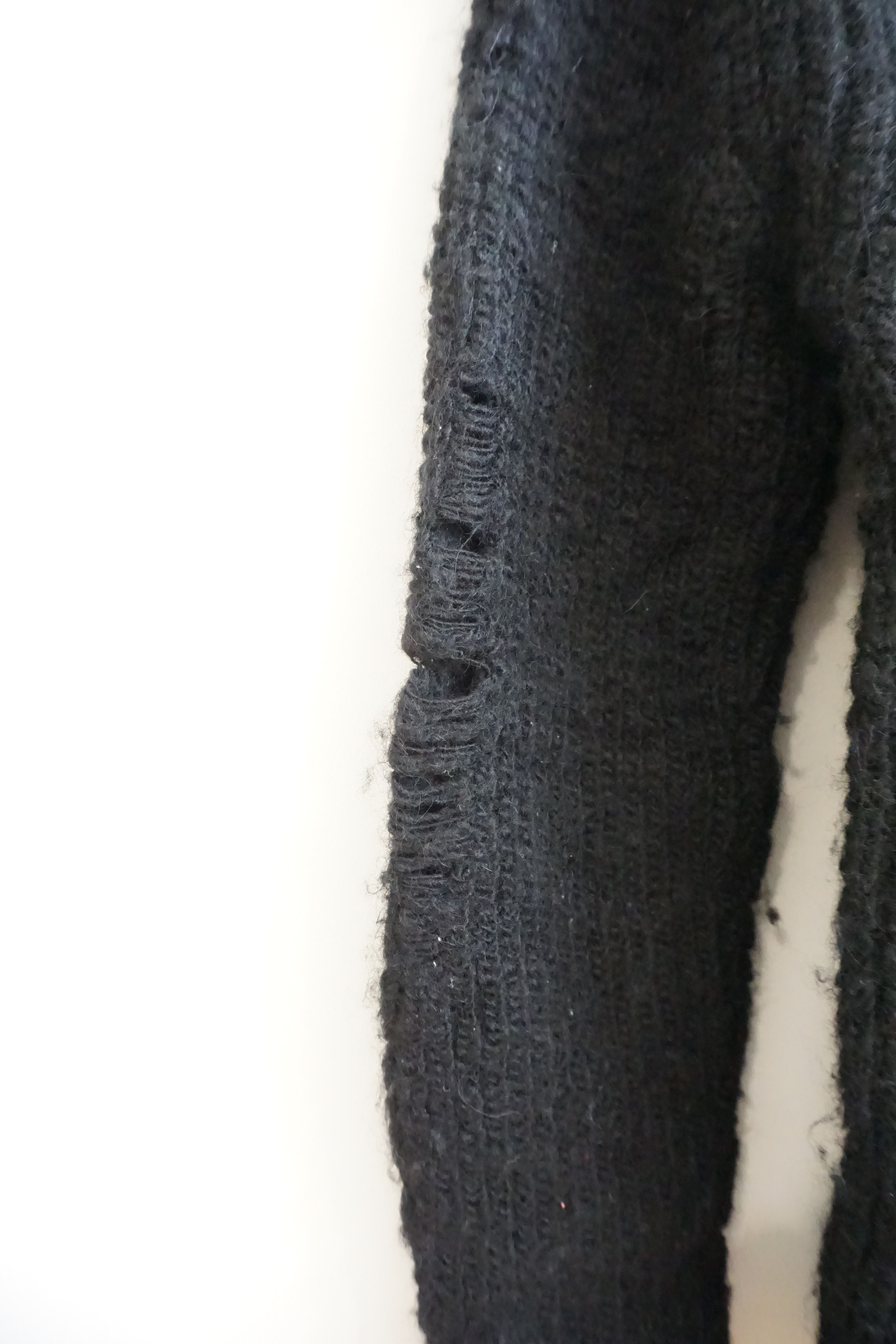 Song For The Mute FW17 Distressed Knit Size US S / EU 44-46 / 1 - 6 Thumbnail