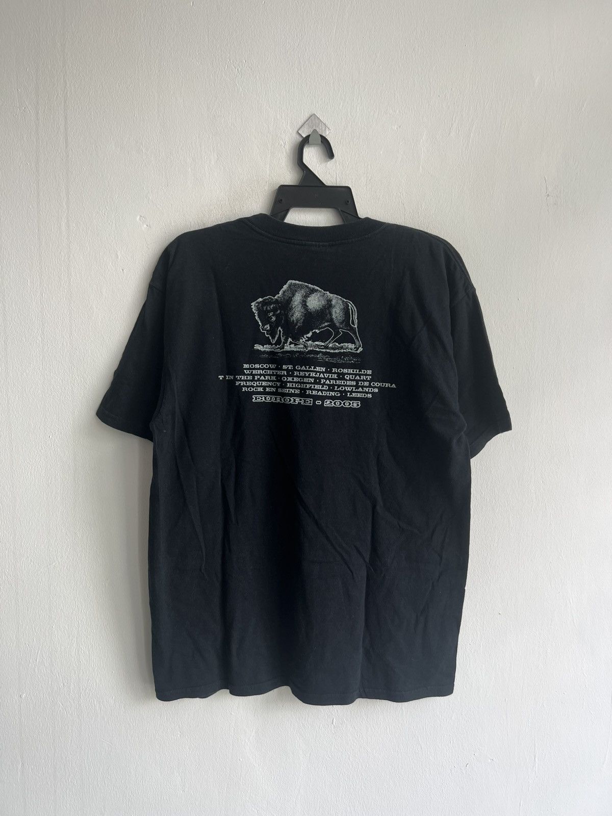 Vintage Vintage 2005 Foo Fighters In Your Honor European Tour Shirt Size US L / EU 52-54 / 3 - 2 Thumbnail
