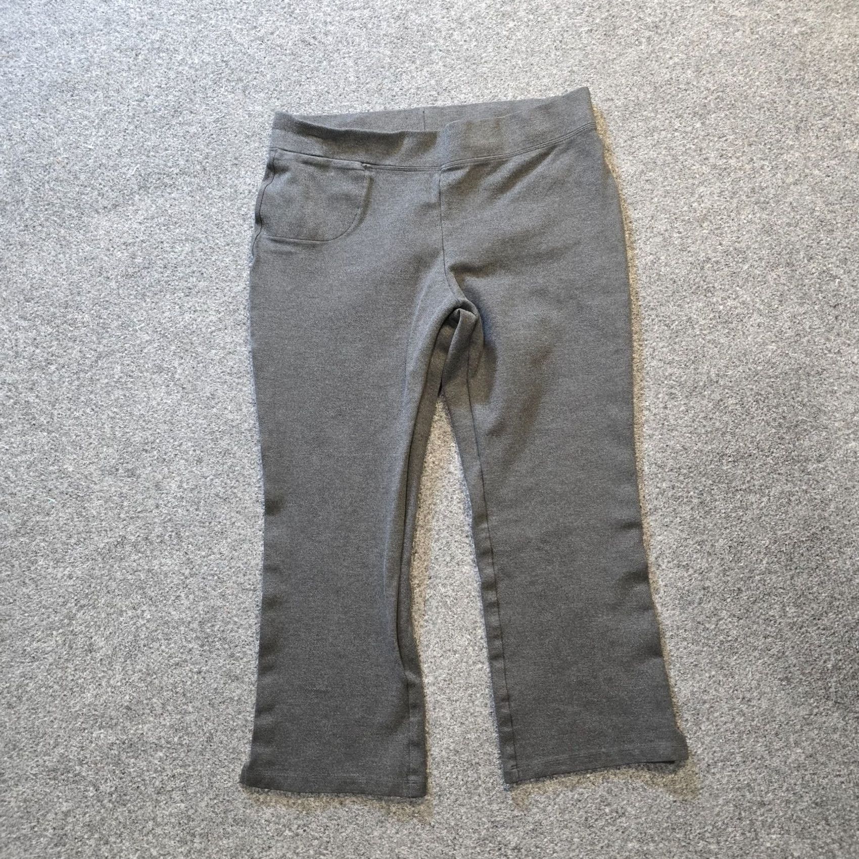 Quince Quince Pants Womens Size Large Gray Ultra Stretch Ponte Kick Flare Crop Capsule Pants Size 36" / US 14 / IT 50 - 2 Thumbnail