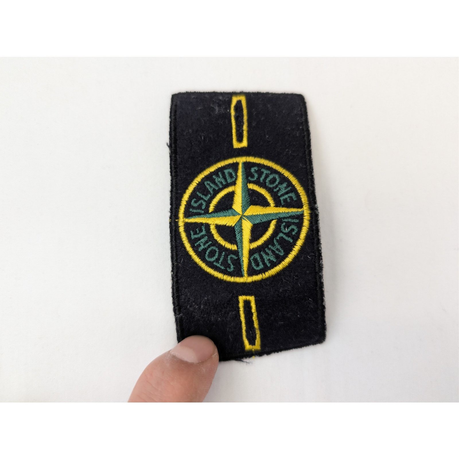 Stone Island o1rshd1 Size: OS / Badge in Black Size ONE SIZE - 5 Thumbnail