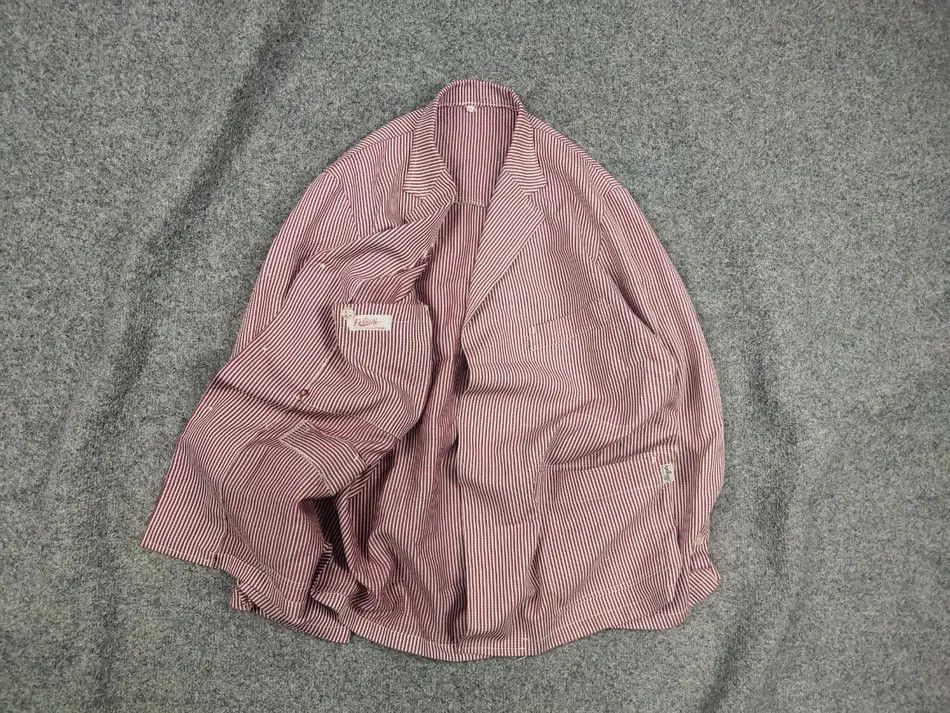 Vintage Vintage 70's Febvay Thin red stripe French Work Jacket Size US L / EU 52-54 / 3 - 1 Thumbnail