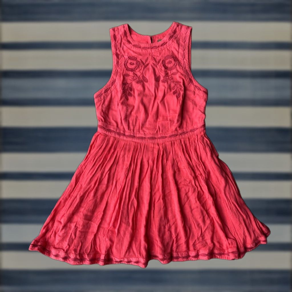 Free People Free People Dress Womens 4 Red Birds of Feather Embroidered Pleated Twirl Boho Dress Size S / US 4 / IT 40 - 1 Thumbnail
