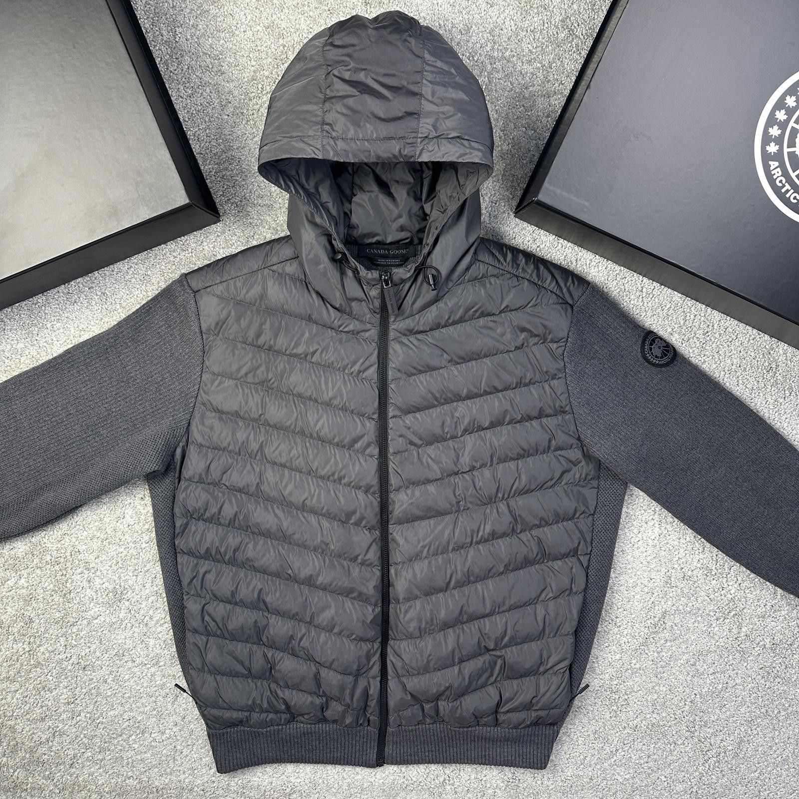 Canada Goose Hybridge Knit Hoody Canada Goose HyBridge Quilted