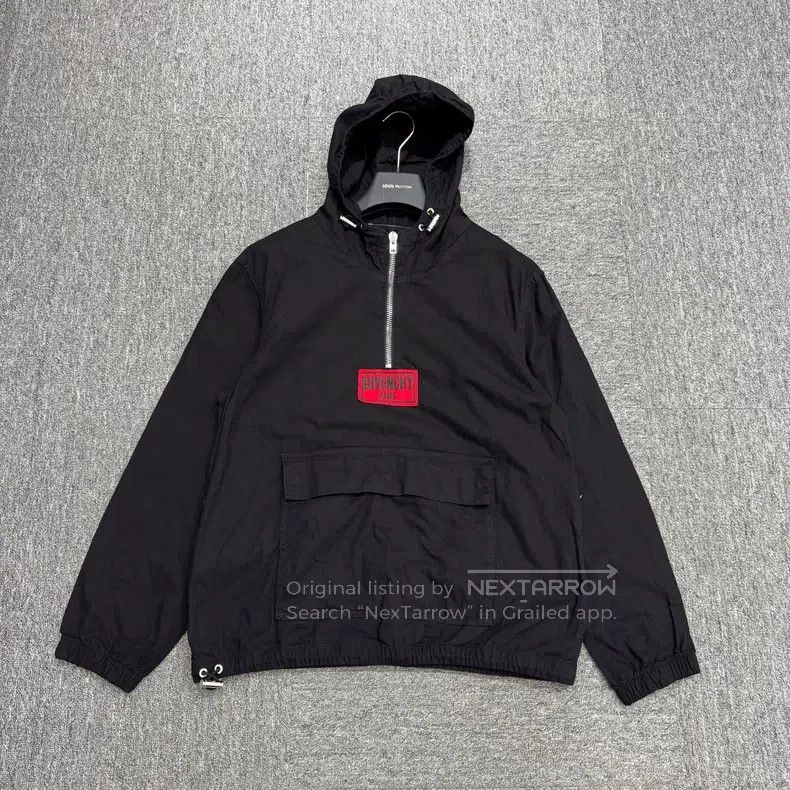Givenchy Givenchy Labeled Semi-zip Hooded Sweatshirt Size US L / EU 52-54 / 3 - 1 Thumbnail