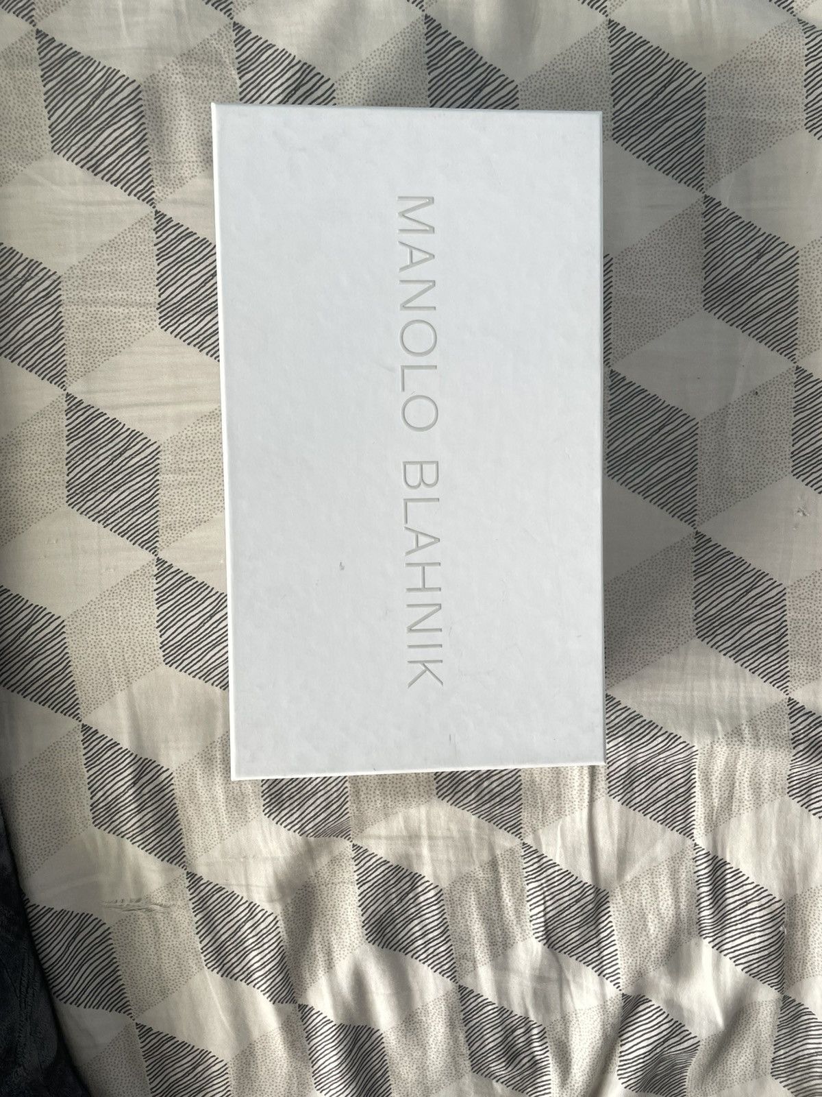 Manolo Blahnik Manolo Blahnik Suspiroso Kitten Heels Size US 6 / IT 36 - 1 Thumbnail