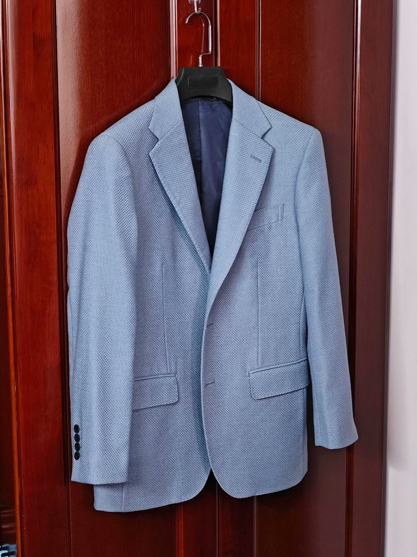 Cesare Attolini Custom Blue Wool Silk Suit Size US S / EU 44-46 / 1 - 1 Thumbnail