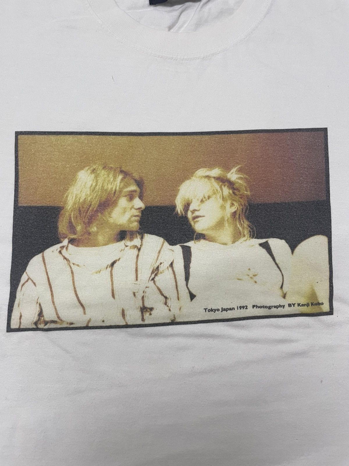 Japanese Brand Vintage Kenji Kubo Photography Kurt Cobain & C.Love Tshirt Size US M / EU 48-50 / 2 - 4 Thumbnail