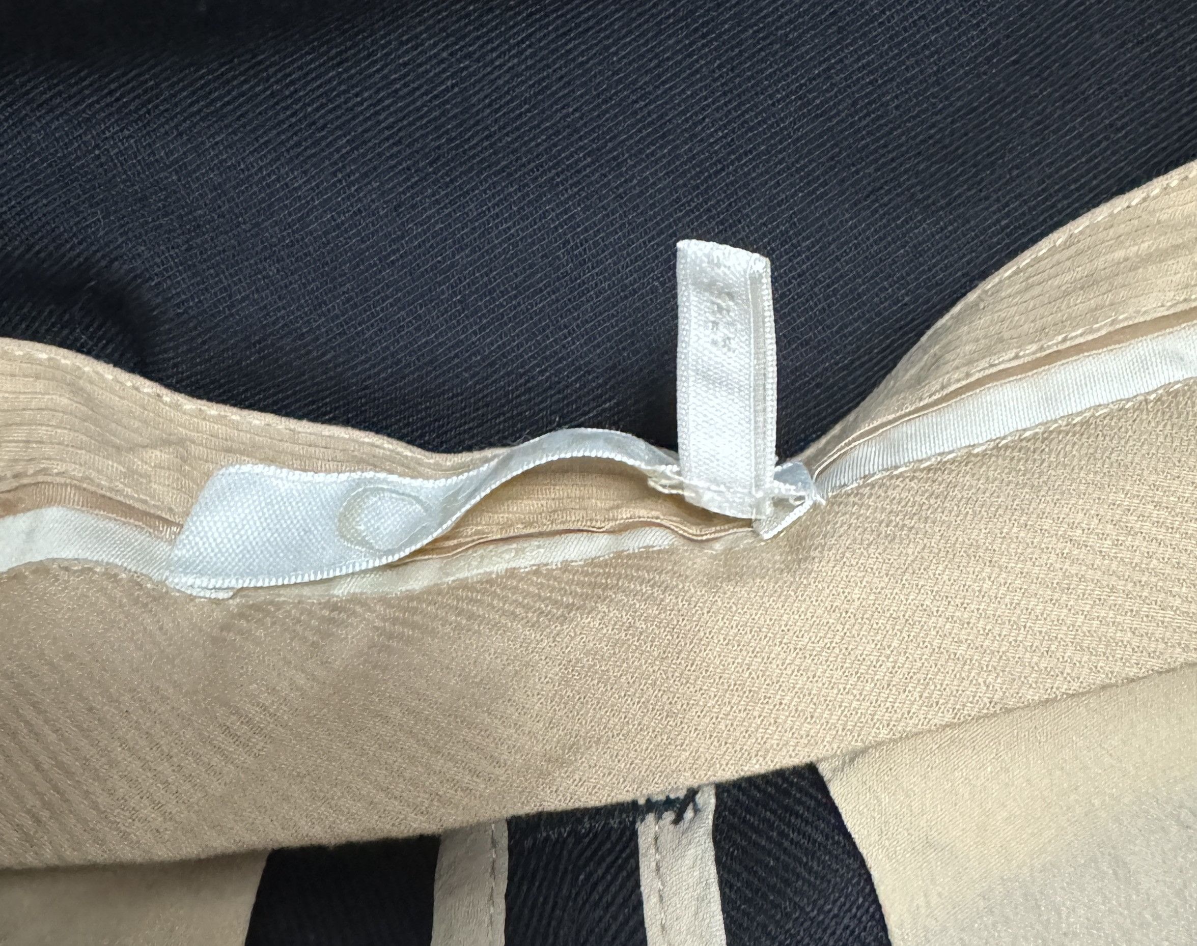 Chloe Chloe High Waisted Cargo Trousers Pants Iconic Navy Size 42 Size 28" / US 6 / IT 42 - 13 Thumbnail