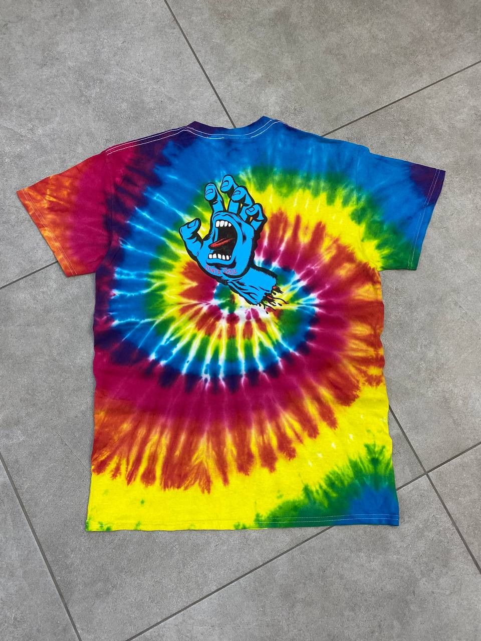 Santa Cruz Skateboards Vintage Santa Cruz Skateboards Hand Print Tie Dye T-Shirt Size US M / EU 48-50 / 2 - 1 Thumbnail