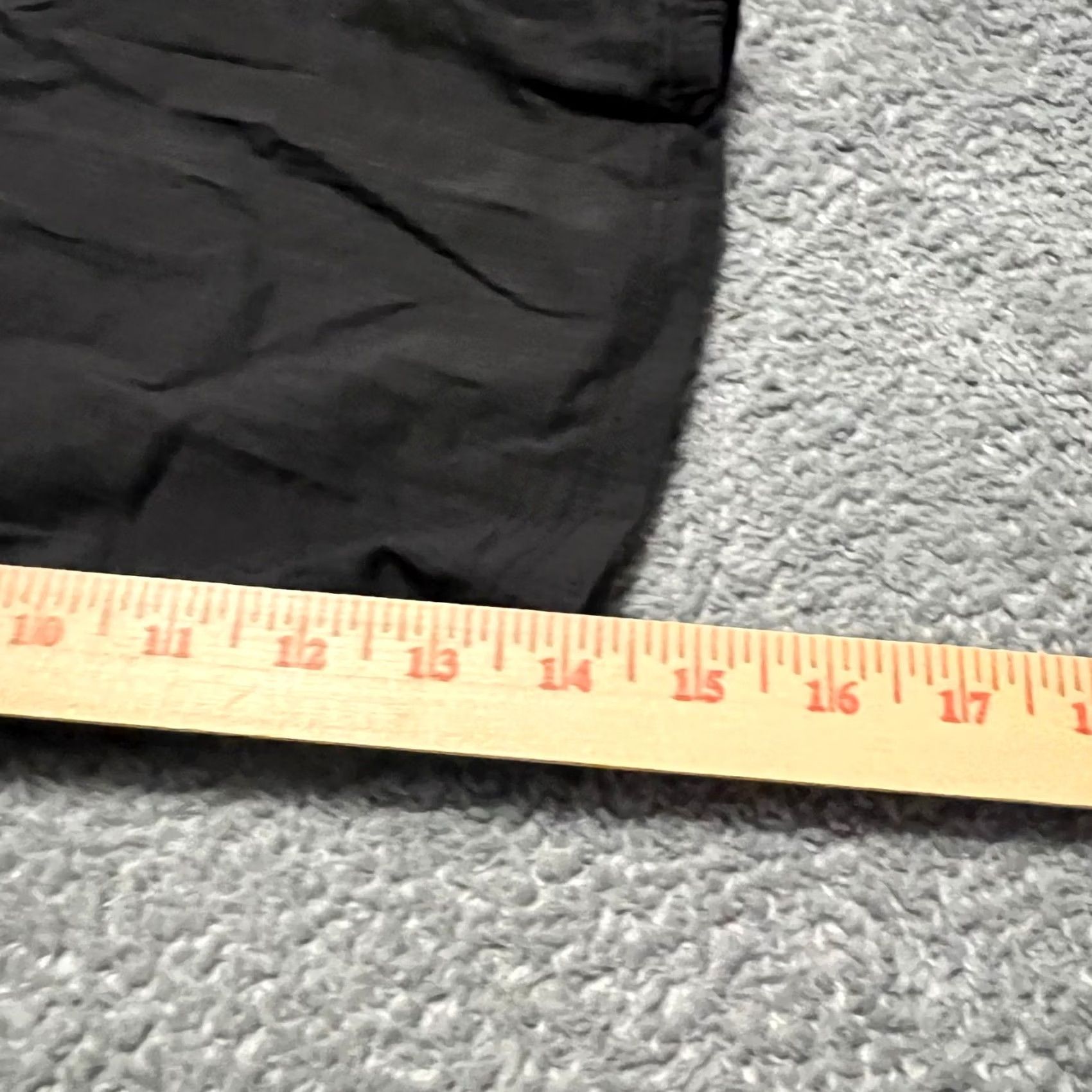 Lululemon Lululemon Dance Studio Cropped Capri Black Striped Shorts Womens Medium Size 32" / US 10 / IT 46 - 7 Thumbnail