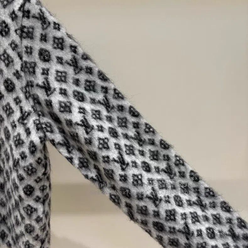 Louis Vuitton Louis Vuitton 25ss full print print print knit cardigan sw Size US L / EU 52-54 / 3 - 4 Thumbnail