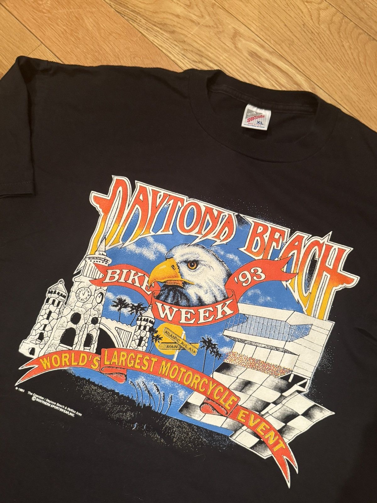 Vintage Vintage 1993 Daytona Bike Week T-Shirt (New, size XL) Size US XL / EU 56 / 4 - 1 Thumbnail