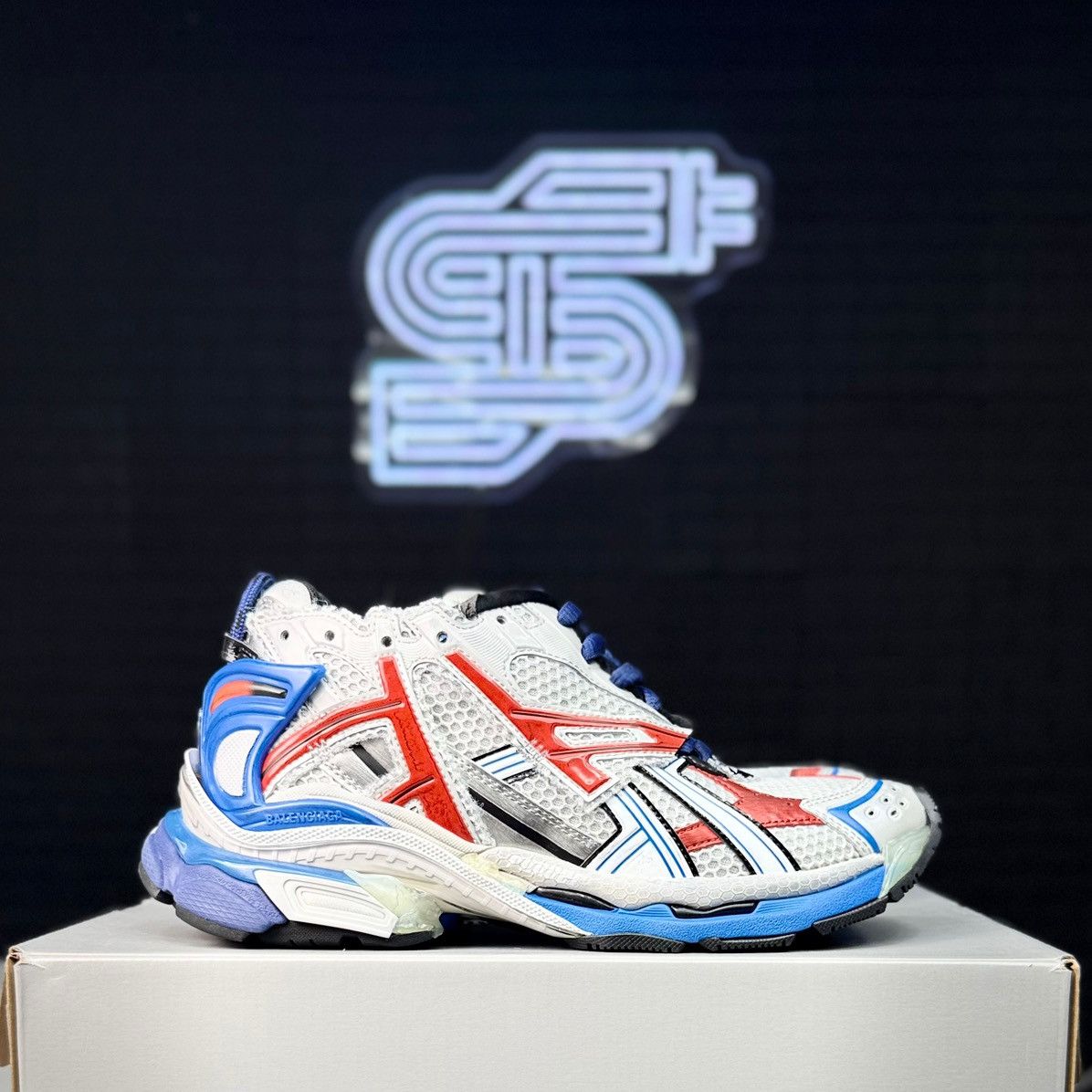 Balenciaga Balenciaga Runner Blue/Red/Grey Size US 7.5 / EU 40-41 - 2 Thumbnail