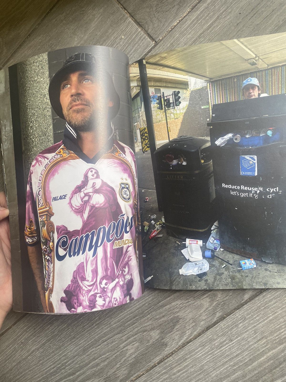 Palace Palace Magazine Size ONE SIZE - 4 Thumbnail