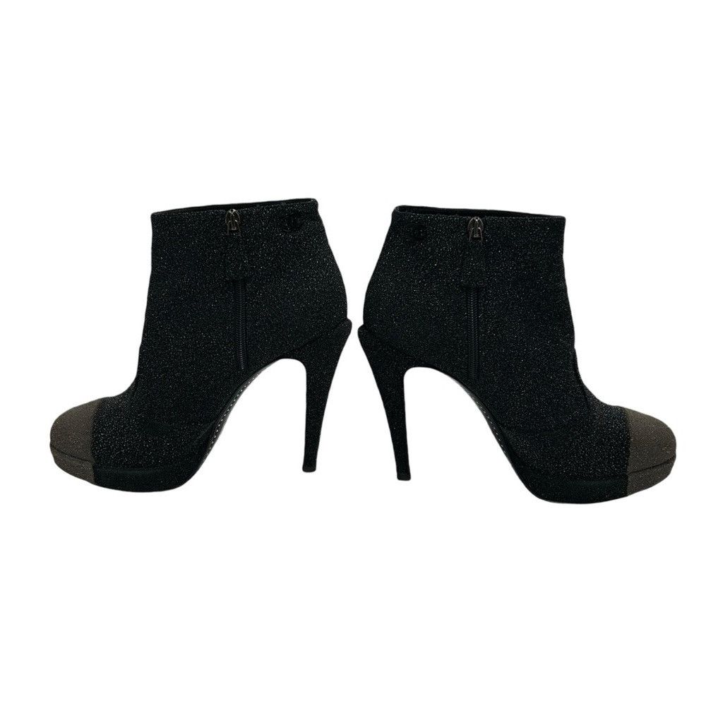 Chanel CHANEL INTERLOCKING CC GLITTER SUEDE CAP TOE ANKLE BOOTS Size US 10.5 / IT 40.5 - 8 Thumbnail