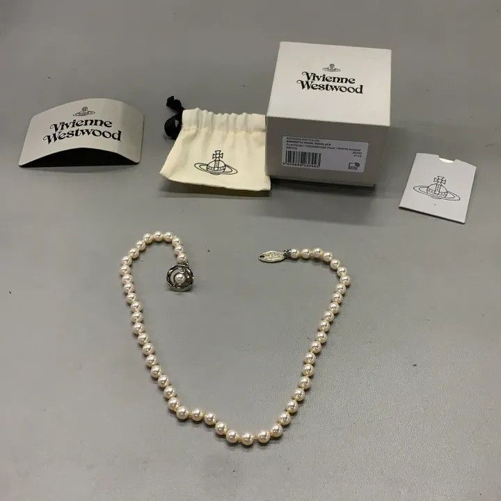 Vivienne Westwood Vivienne Westwood Simonetta Pearl Necklace for Women Size ONE SIZE - 9 Thumbnail