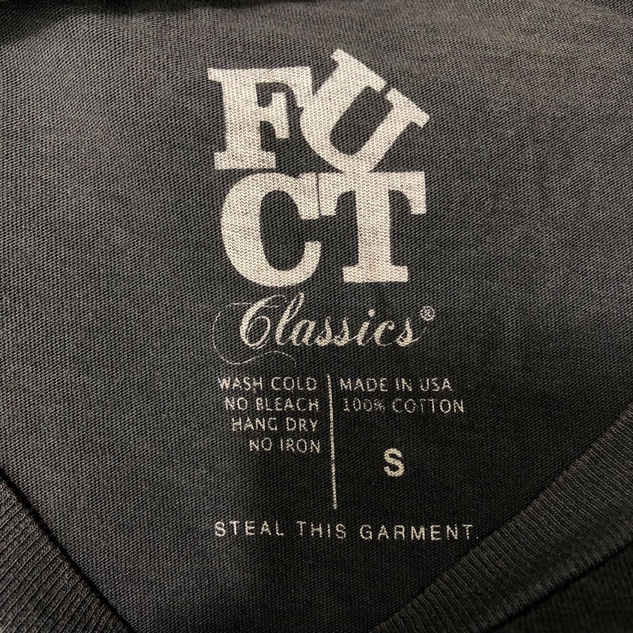 FUCT Vtg 90’ FUCT SKATEBOARD Jaws Movie Film Size US M / EU 48-50 / 2 - 4 Thumbnail