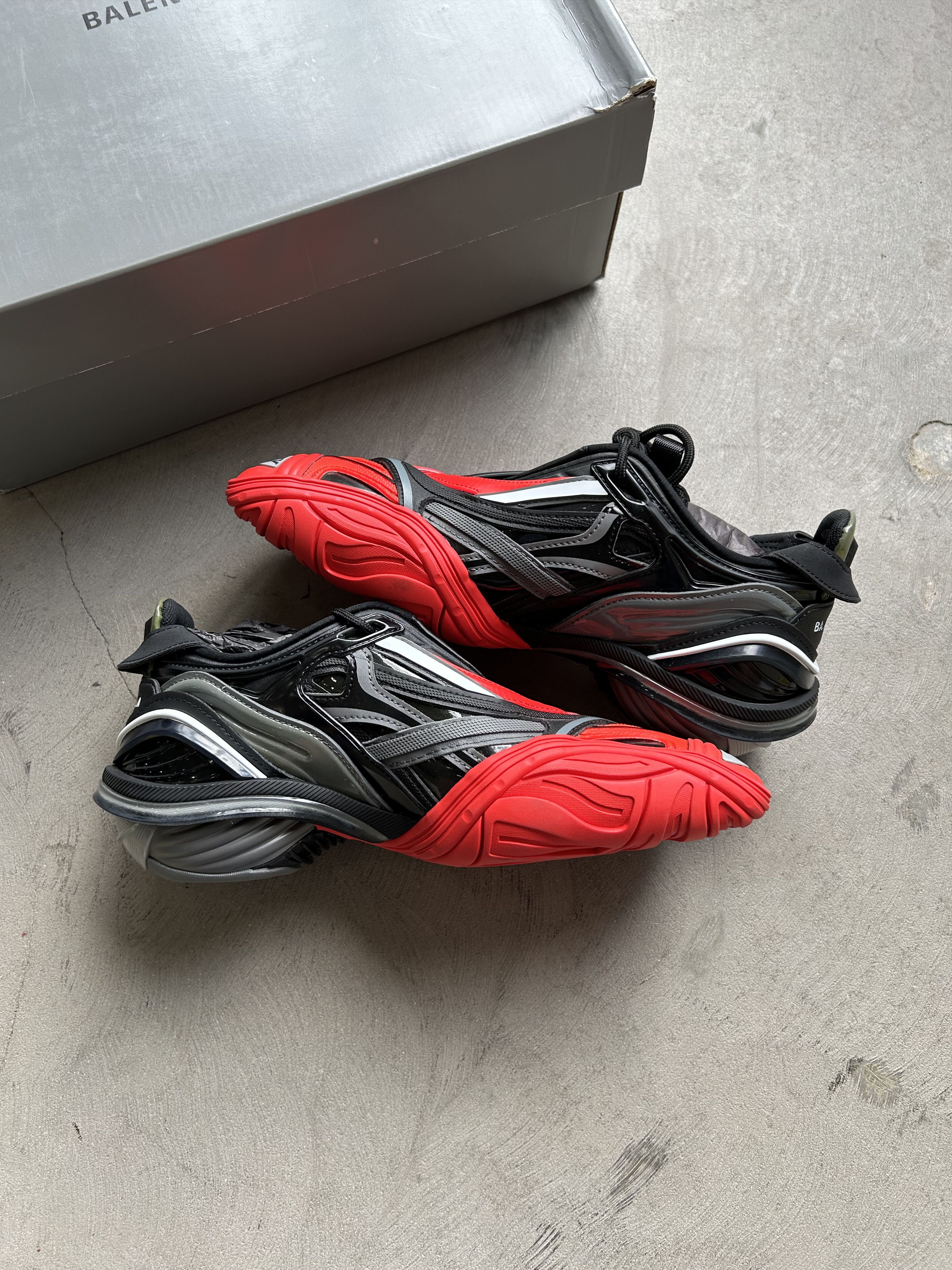Balenciaga Balenciaga Tyrex Sneaker Size US 6 / EU 39 - 2 Thumbnail