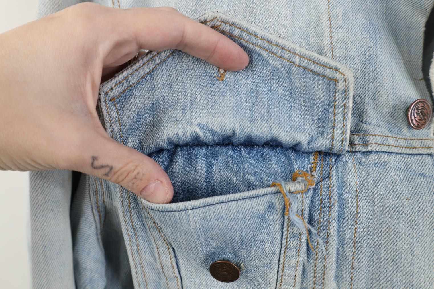 Vintage Vintage 70s Streetwear Denim Jean Trucker Jacket Blue USA Size US M / EU 48-50 / 2 - 12 Thumbnail