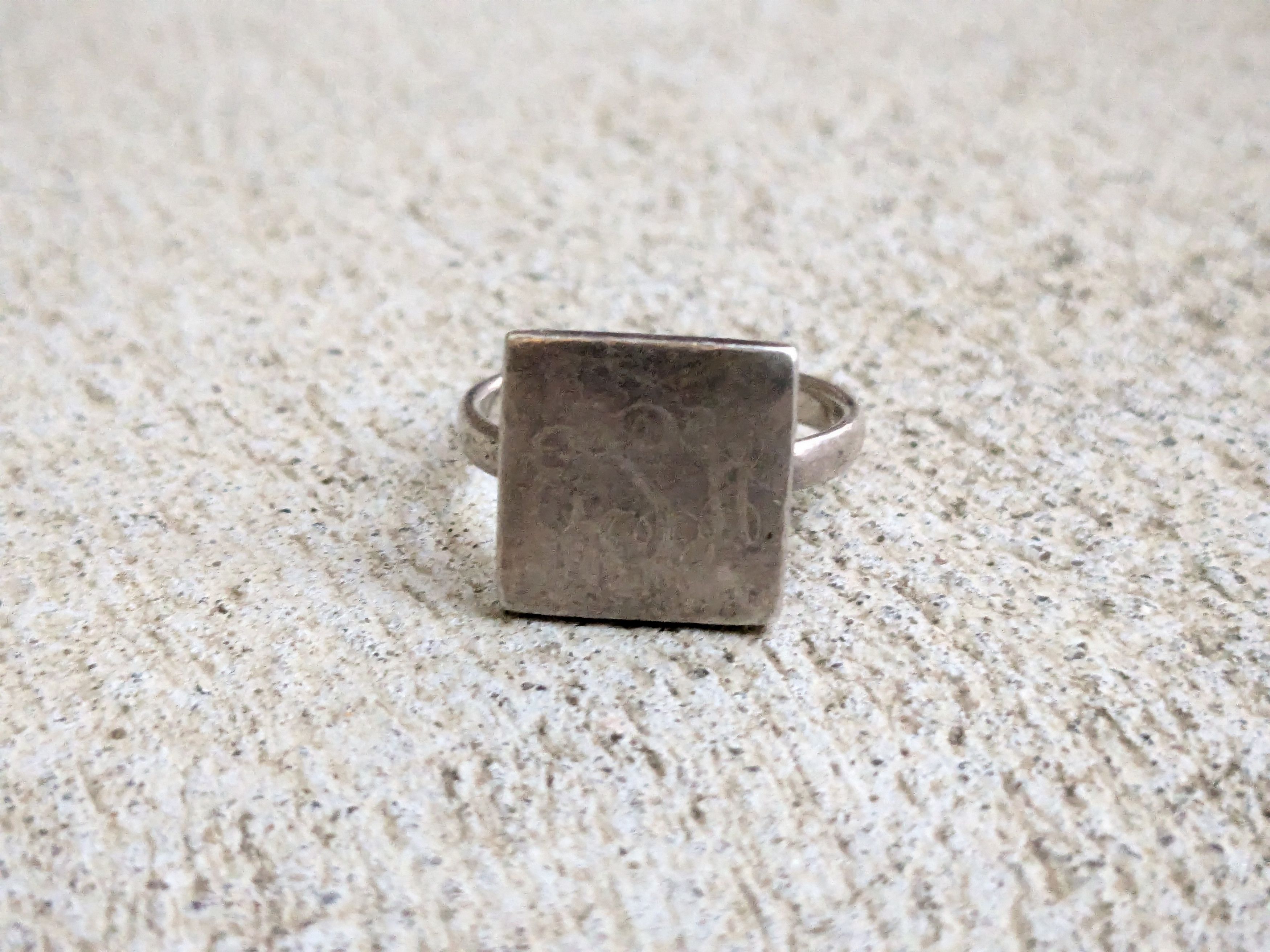 Vintage Vintage Sterling Silver Signet Ring Square Engraved Antique Size ONE SIZE - 4 Thumbnail