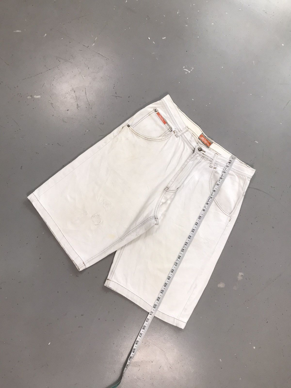 Vintage Vintage traders off white big pocket denim jort Size US 33 - 3 Thumbnail