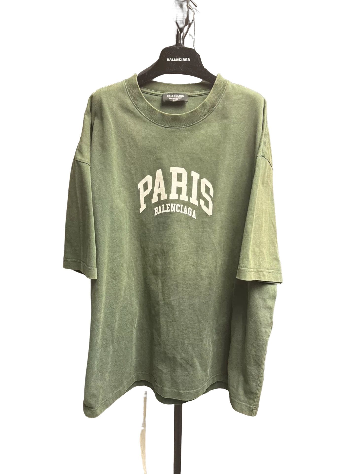 Balenciaga Balenciaga Paris Limited Edition T-Shirt Size L Size US L / EU 52-54 / 3 - 1 Thumbnail
