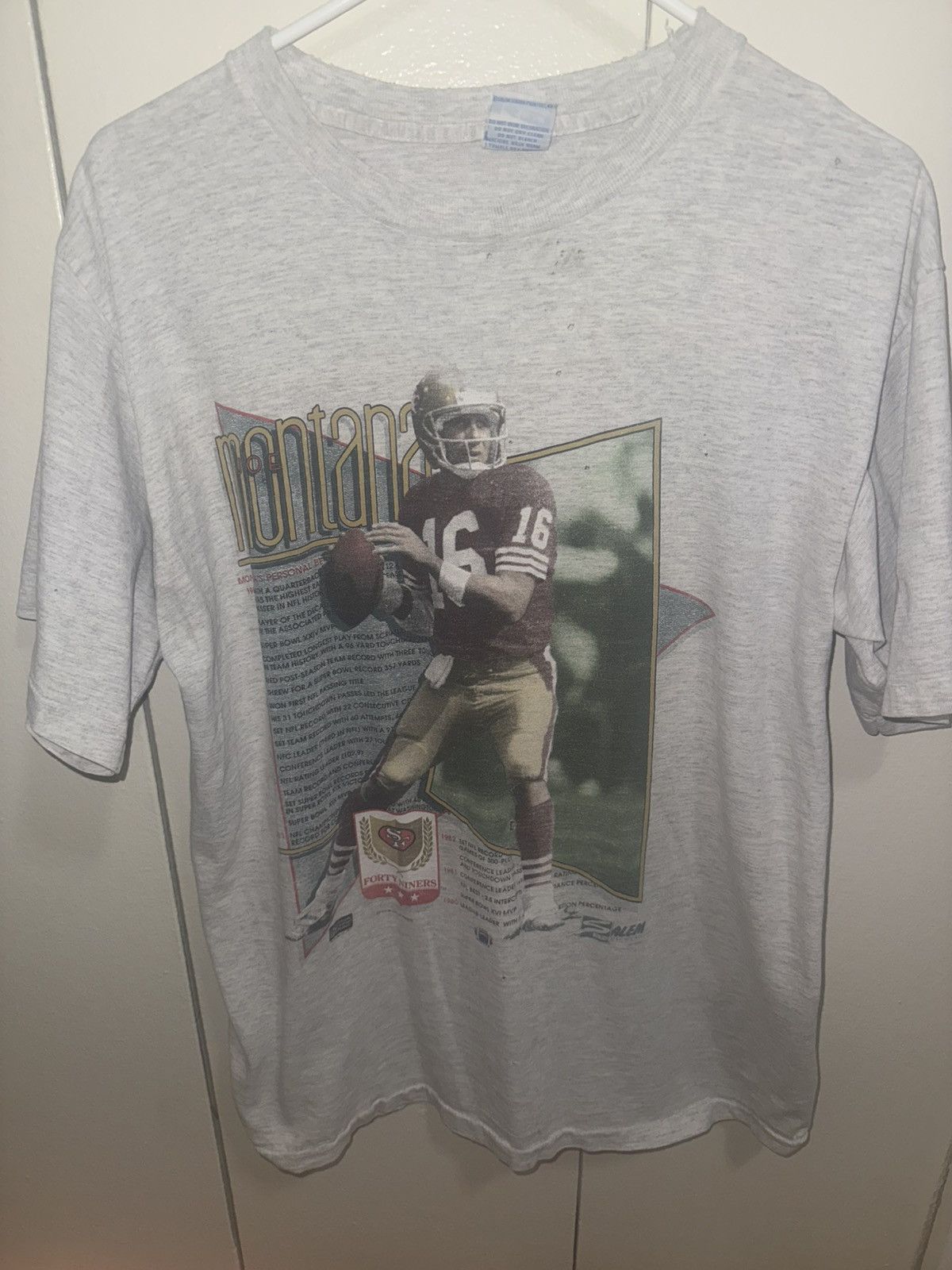 Salem Sportswear Vintage Joe Montana Tee Size US L / EU 52-54 / 3 - 1 Thumbnail