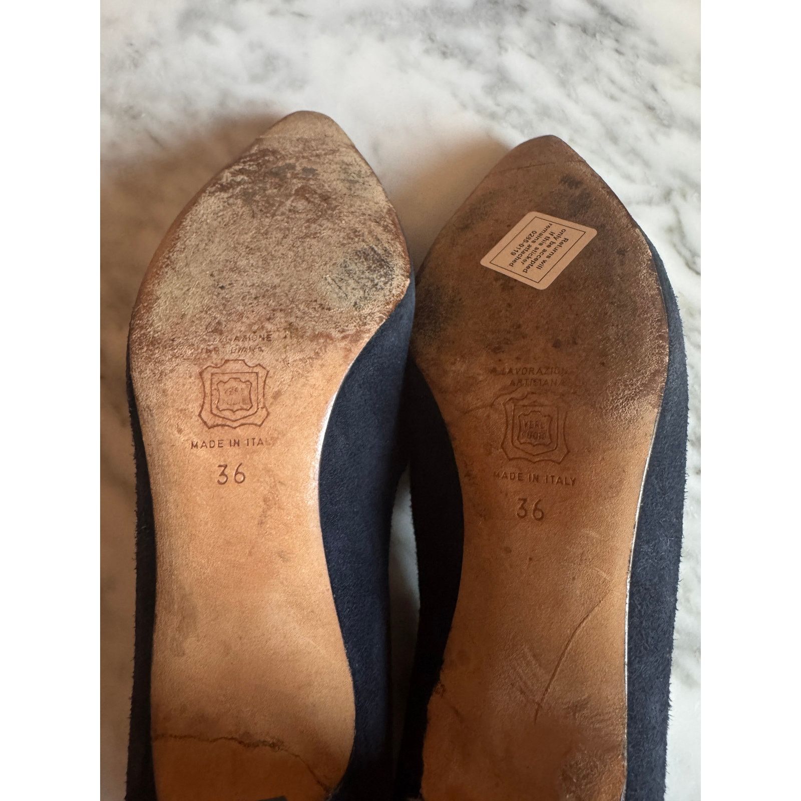 Manolo Blahnik Manolo Blanik Navy Blue Suede Heels with Buckle detail Size US 6 / IT 36 - 5 Thumbnail