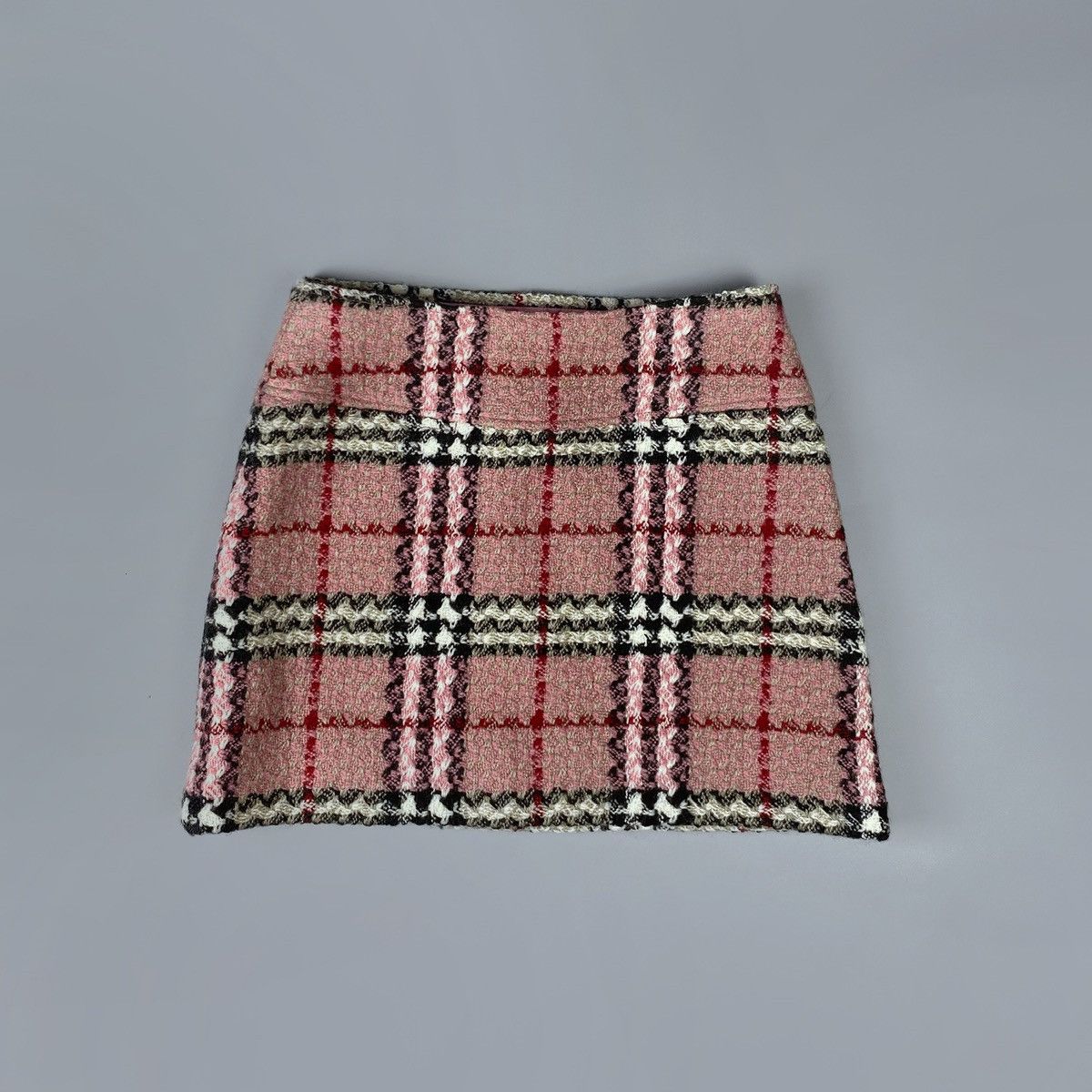 Burberry Vintage Burberry London Nova Check Tweed Skirt UK 8 US 6 Size 27" / US 4 / IT 40 - 2 Thumbnail