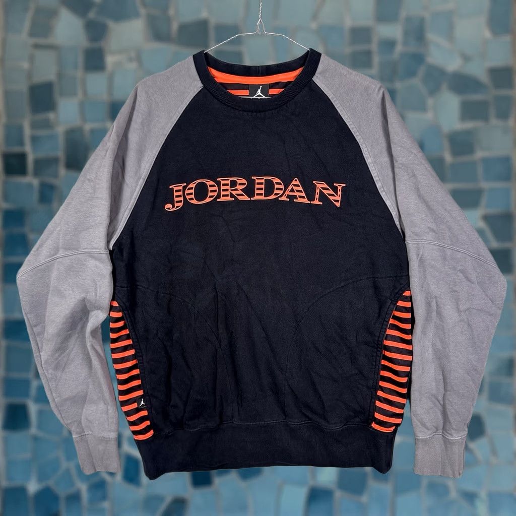 Jordan Brand Jordan Shirt Mens L Black Air Sweatshirt Crewneck Accomplished Pullover Infrared Size US L / EU 52-54 / 3 - 1 Thumbnail