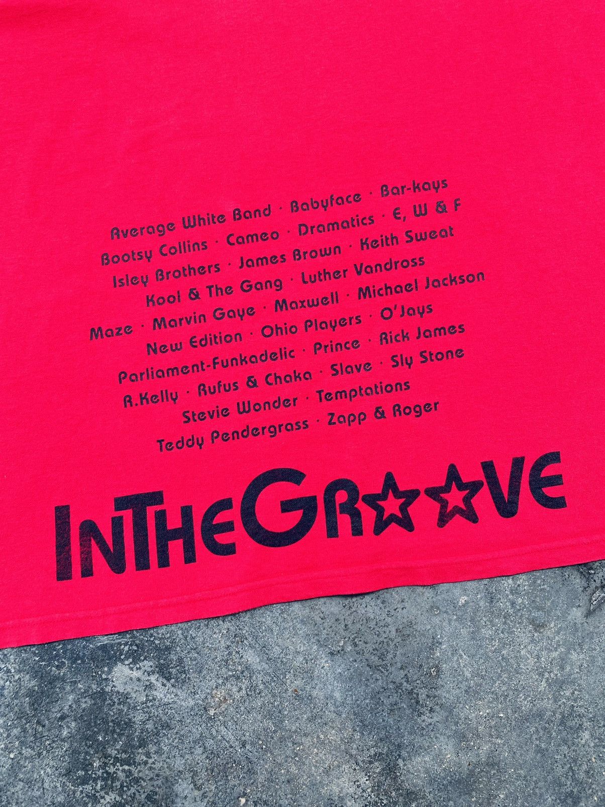 Band Tees Vintage In The Groove Michael Jackson Band Distressed Tees Size US XL / EU 56 / 4 - 4 Thumbnail
