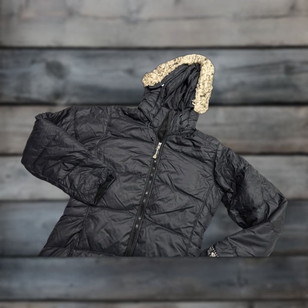 Mountain Hardwear Mountain Hard Wear Parka Jacket Womens Small Black Long Quilted Faux Fur Hood Size S / US 4 / IT 40 - 1 Thumbnail