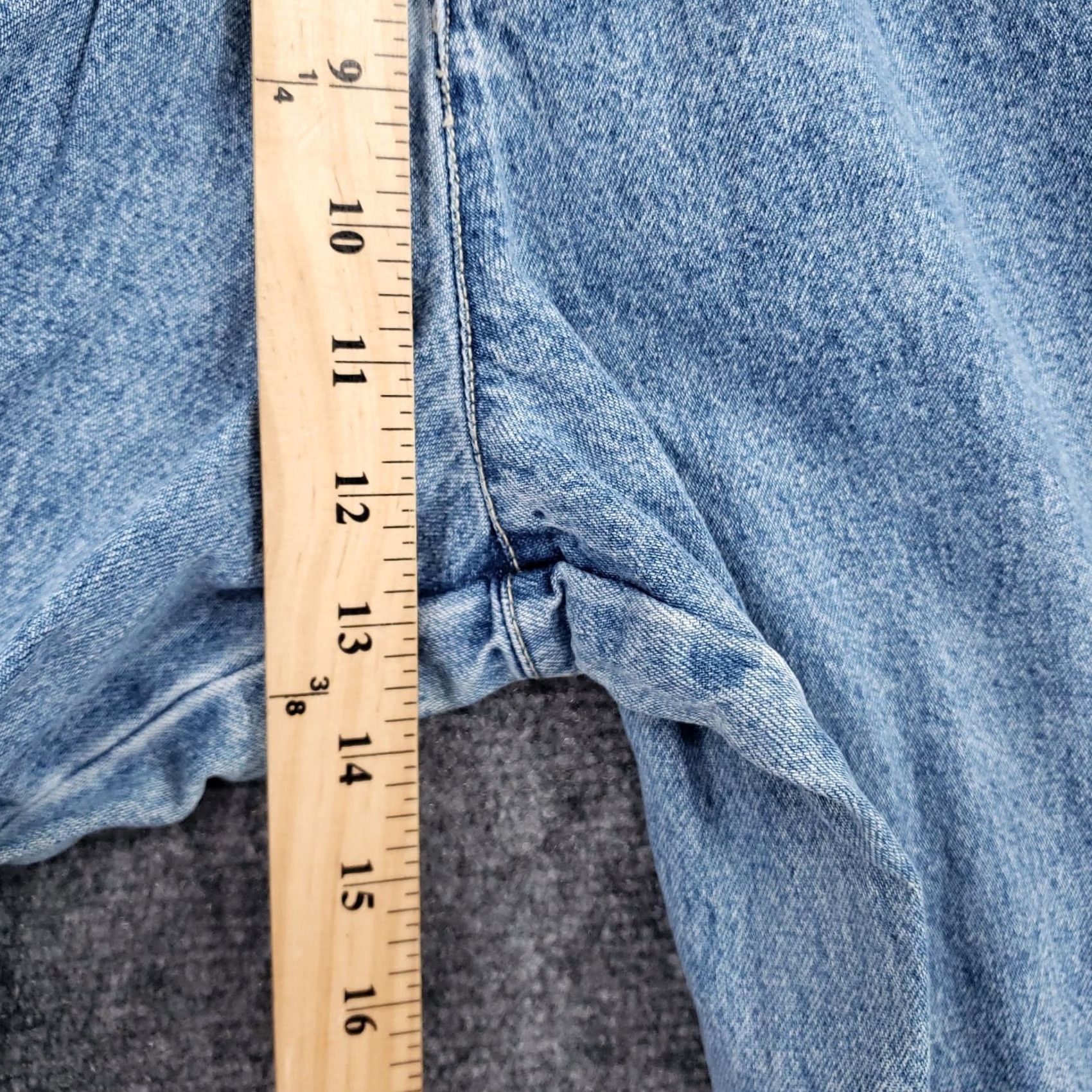Gloria Vanderbilt Gloria Vanderbilt Jeans Womens 8P Petite Blue Tapered Mom High Rise Light Wash Size 30" / US 8 / IT 44 - 6 Thumbnail