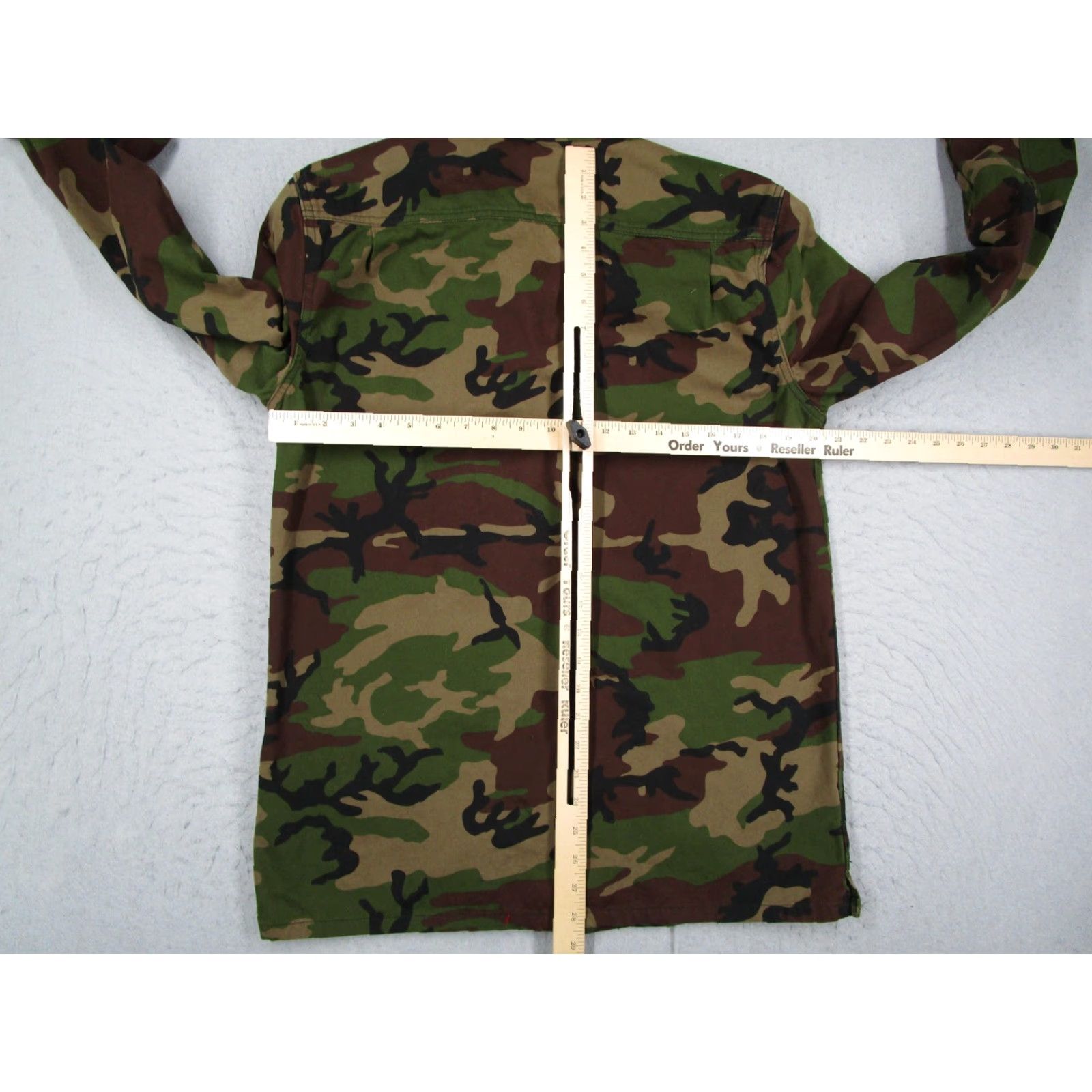 Vans Vans Jacket Mens Medium Green Camo Shirt Chore Coat Classic Fit Button Front Size US M / EU 48-50 / 2 - 6 Thumbnail