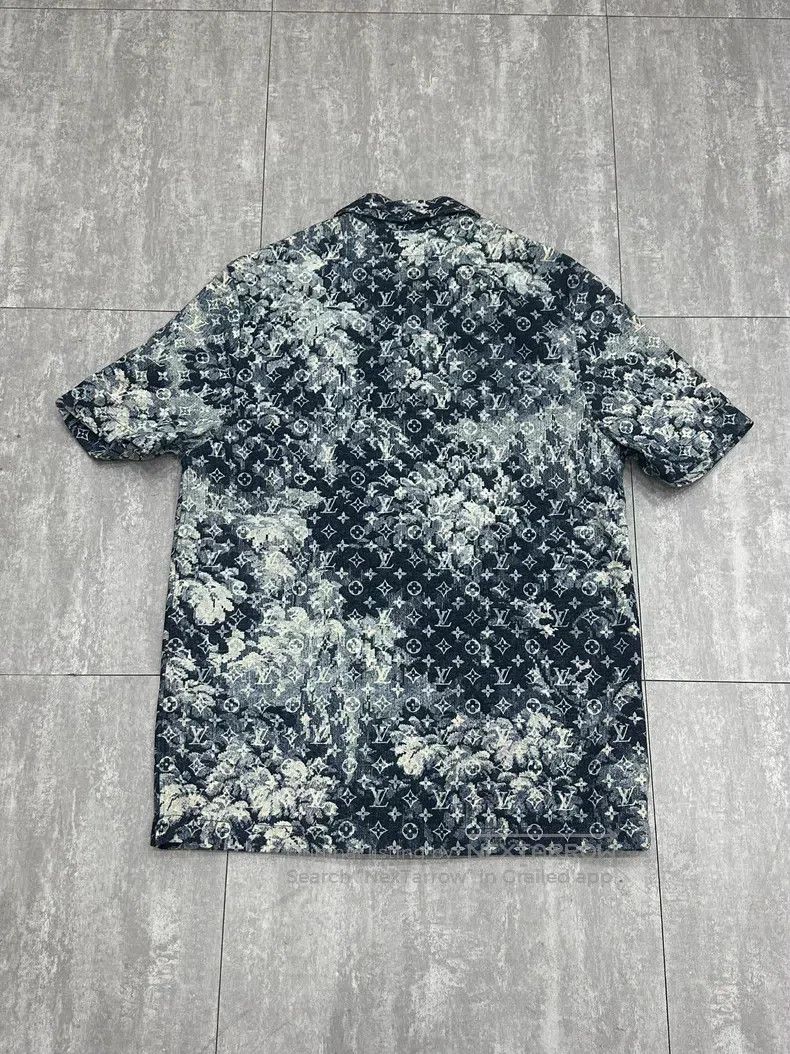 Louis Vuitton Louis Vuitton Flower and bird printed short-sleeved shirt Size US S / EU 44-46 / 1 - 2 Thumbnail