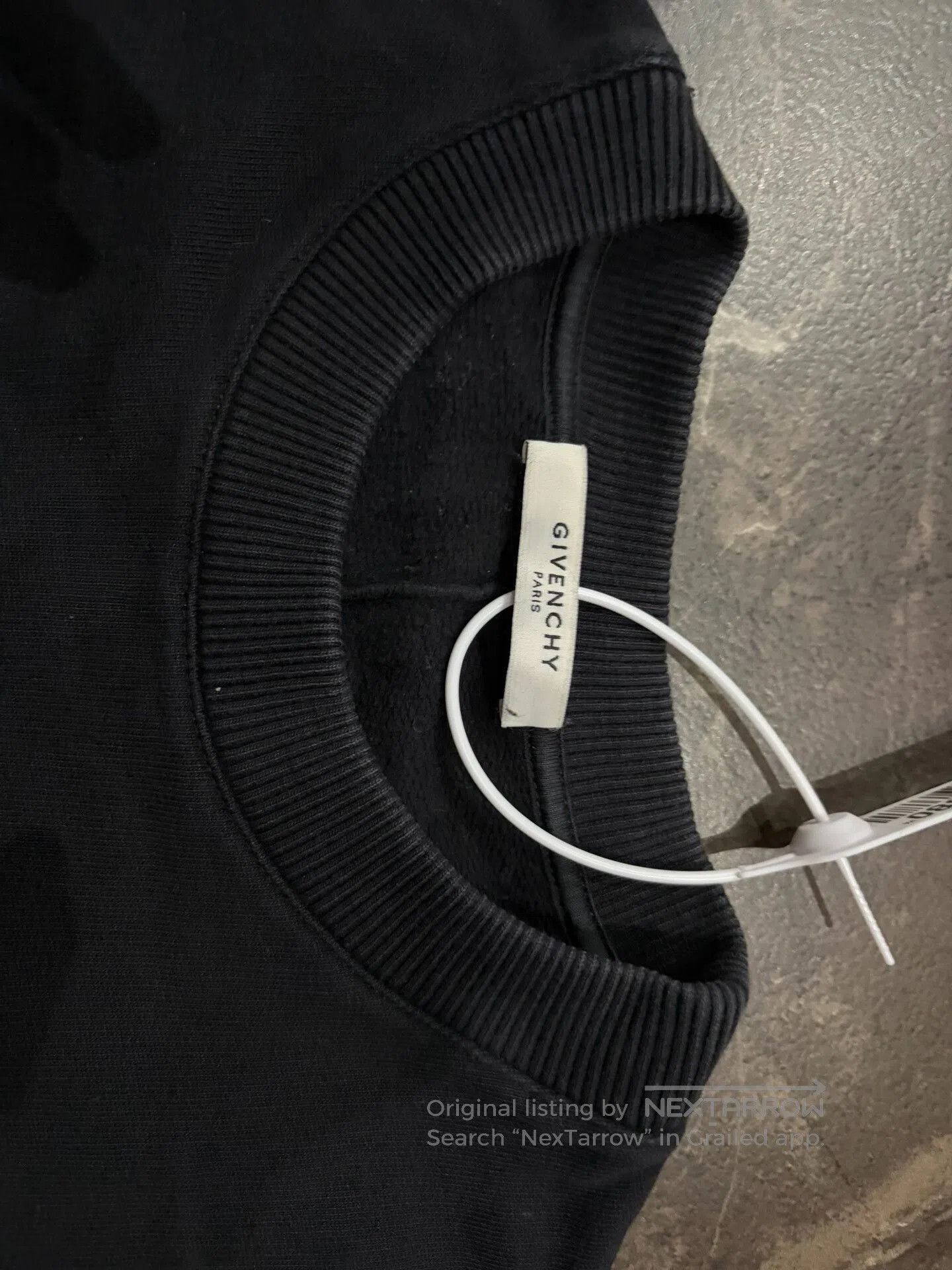Givenchy Givenchy Shark Flag Crewneck Sweatshirt. Size US XS / EU 42 / 0 - 3 Thumbnail