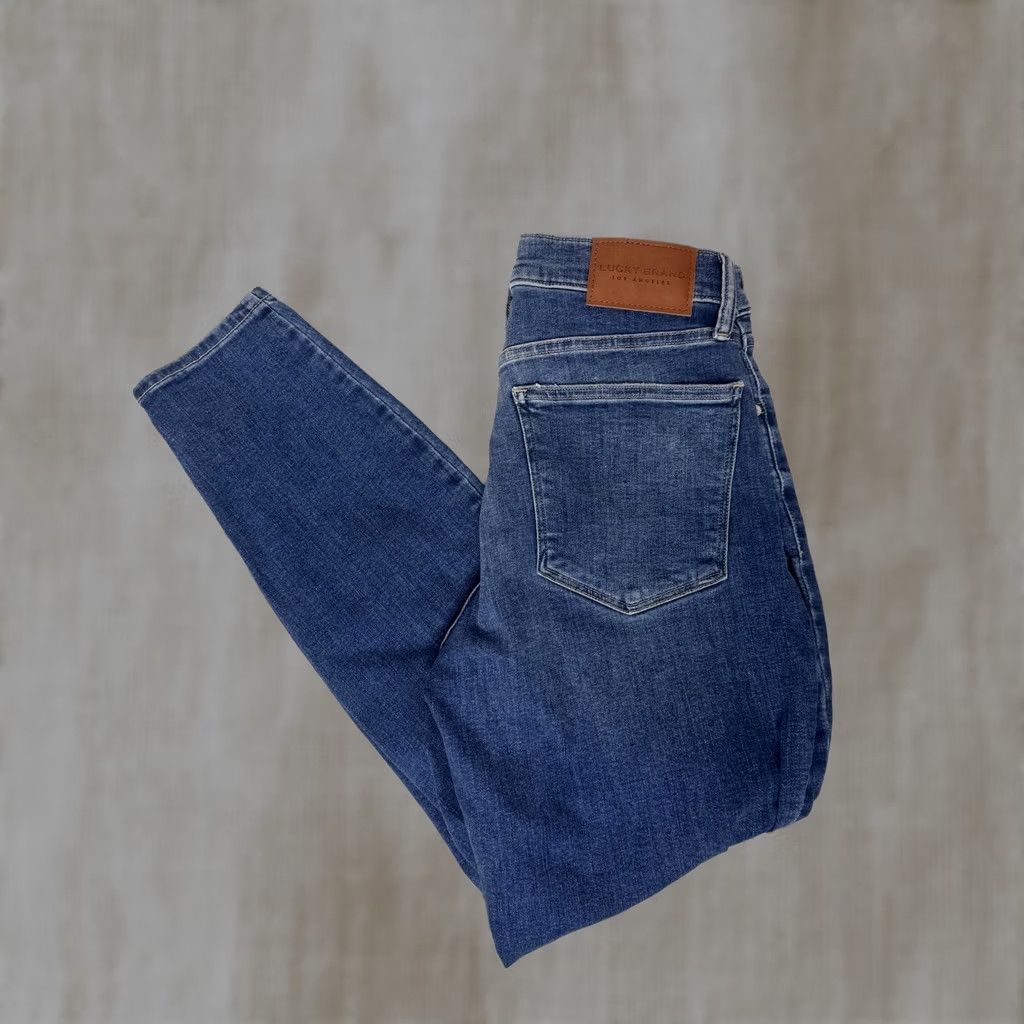 Lucky Brand Lucky Brand Women's Skinny Jeans Size 28x29 Denim Blue Medium Wash Regular Inseam 29 28in 8 Button Closure/Accents Casual Pants Jeans Womens Size 28" / US 6 / IT 42 - 1 Thumbnail