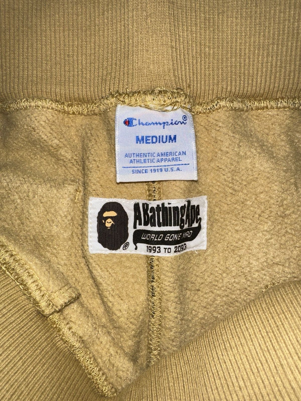 Bape × Champion Bape x Champion 1st Camo Sweatpants Tan Size US 30 / EU 46 - 5 Thumbnail