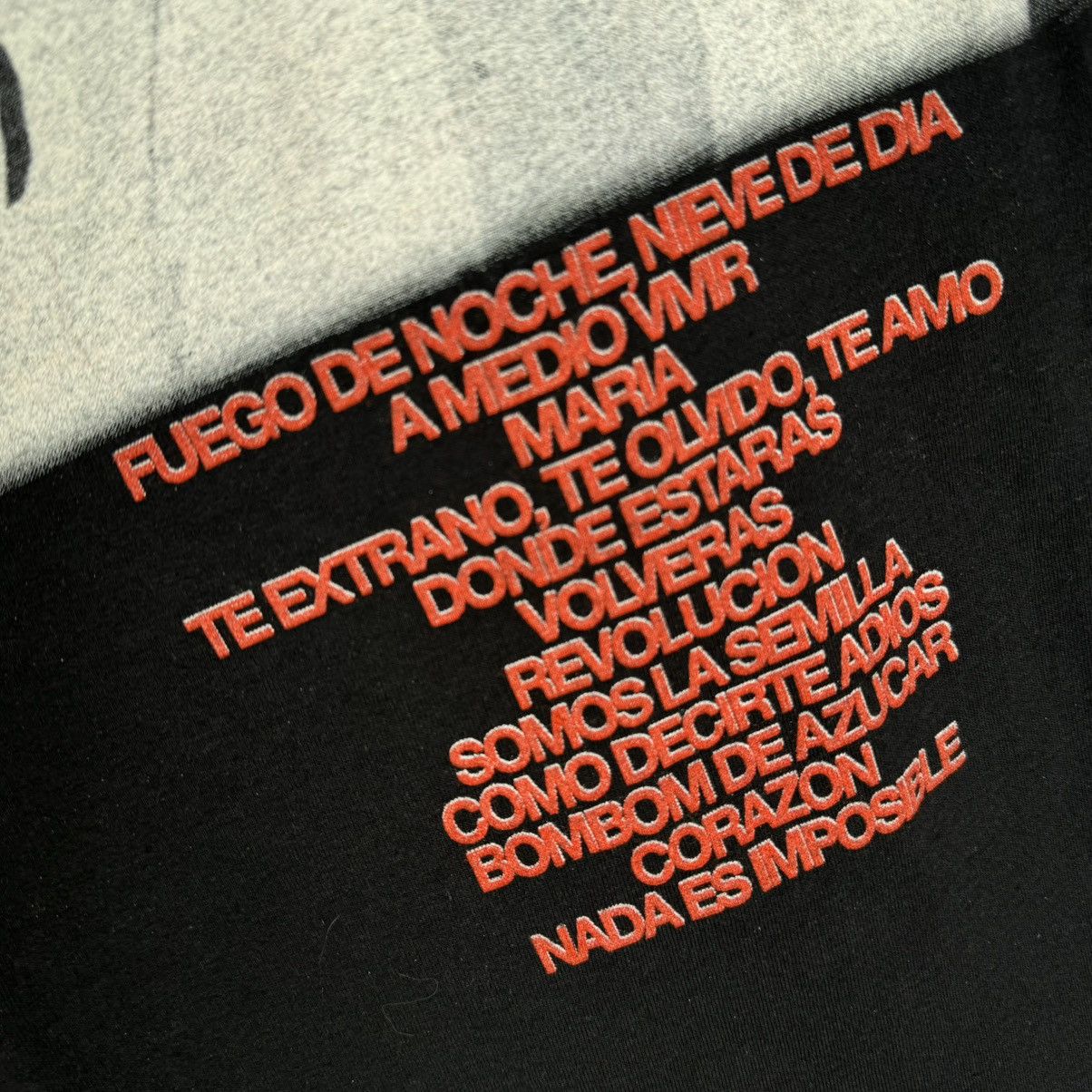 Band Tees Vintage 90s Ricky Martin Rare Euro Screen Stars T Shirt Size US XL / EU 56 / 4 - 8 Thumbnail