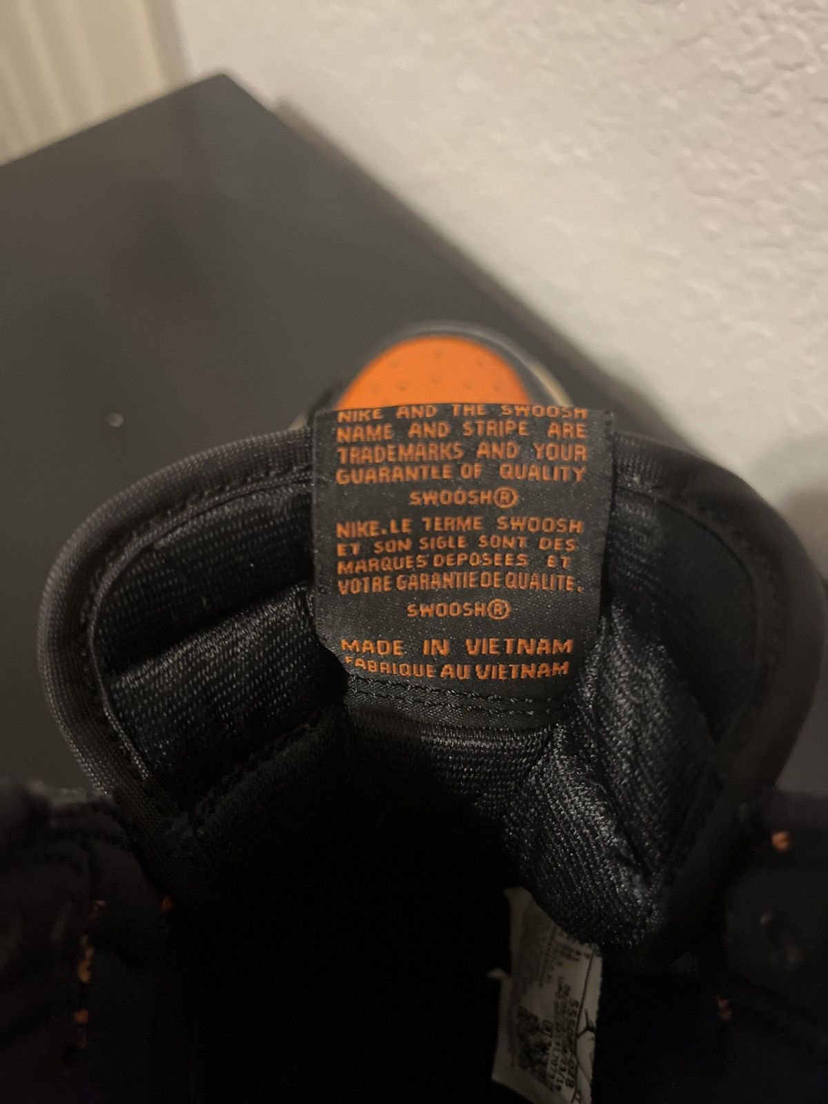 Jordan Brand × Nike AIR JORDAN 1 RETRO HIGH OG Size US 8 / EU 41 - 8 Thumbnail