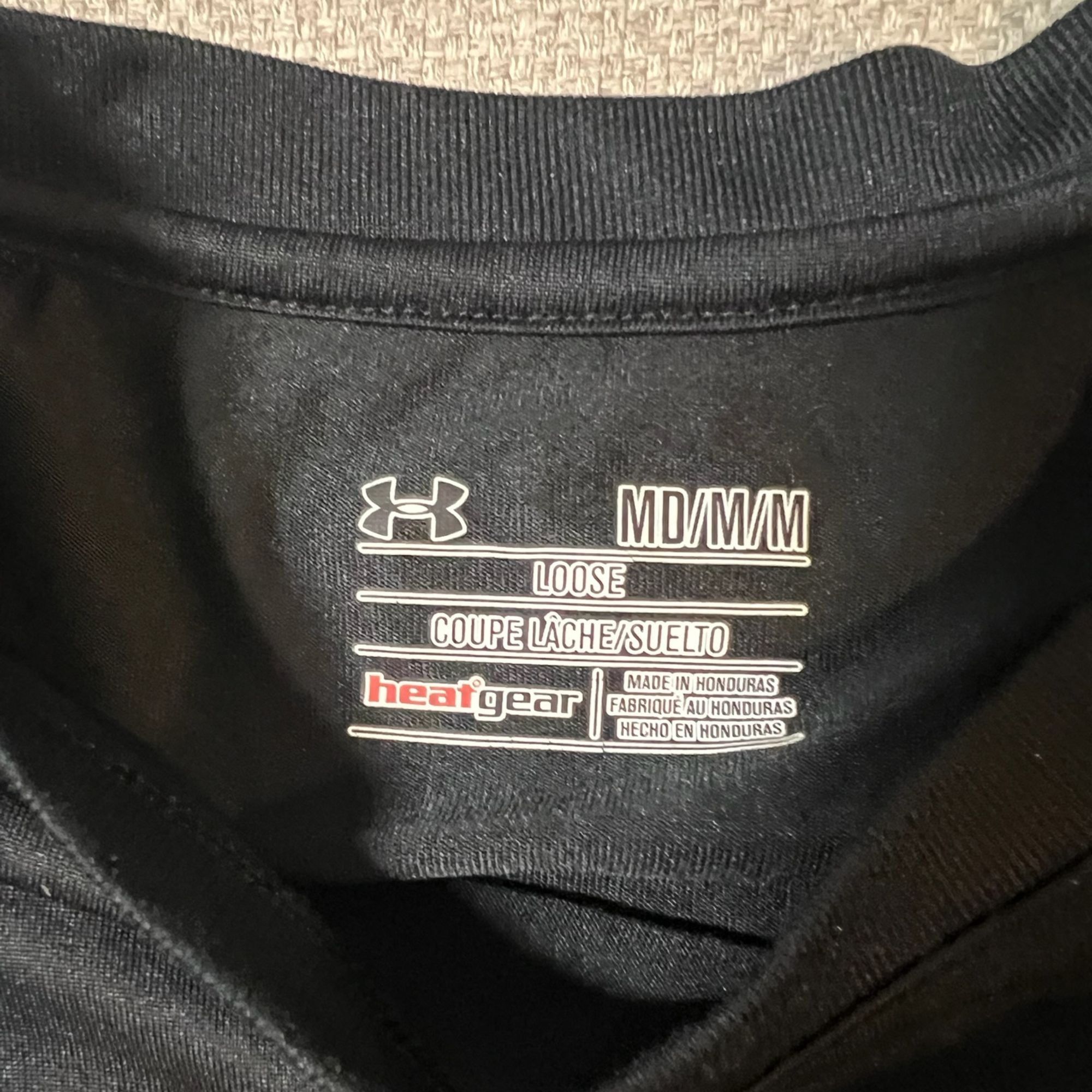 Under Armour Under Armour Heatgear Loose Fit Black Short Sleeve T-Shirt Size US M / EU 48-50 / 2 - 5 Thumbnail