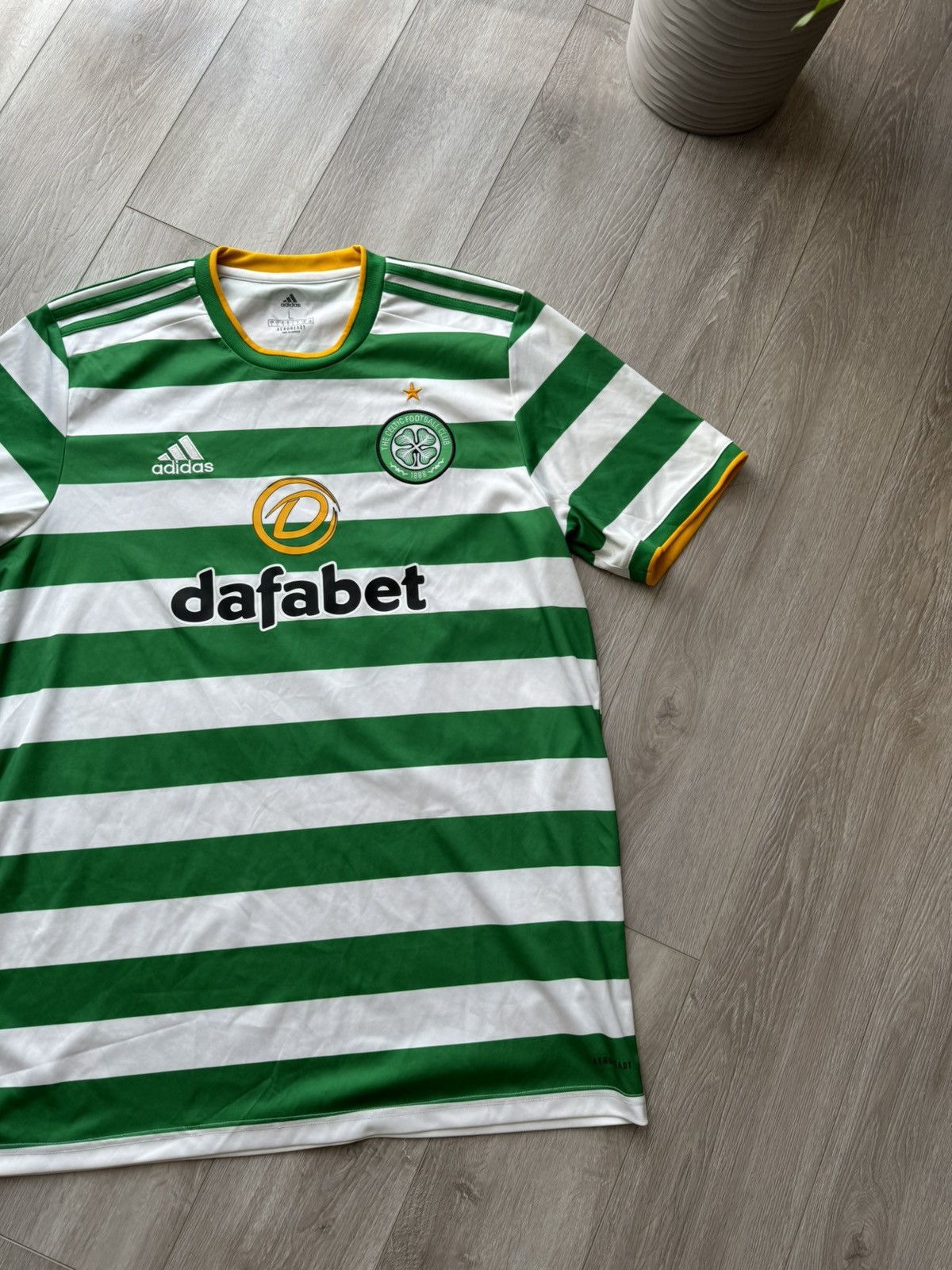 Adidas Callum Celtic Adidas 2020/2021 Y2k Blokecore Football Shirt Size US L / EU 52-54 / 3 - 4 Thumbnail