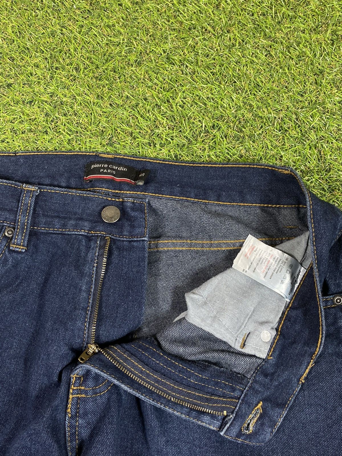 Pierre Cardin Vintage Y2k Pierre Cardin jeans streetwear style size 34 Size US 34 / EU 50 - 6 Thumbnail