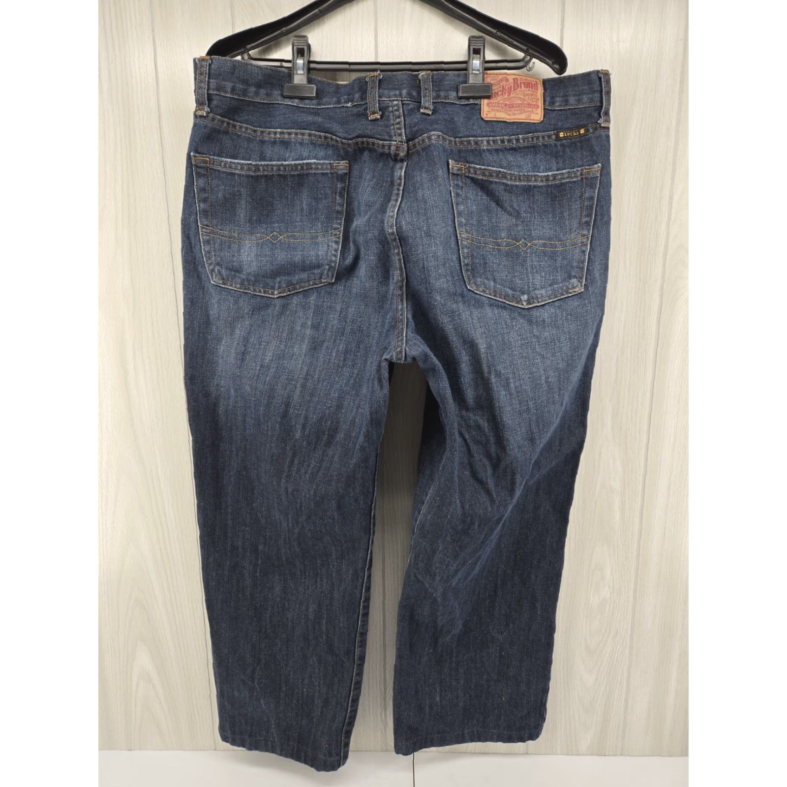 Lucky Brand Lucky Brand Jeans Mens Size 40 Blue Denim Straight Inseam 27" 40/27 Regular Size US 40 / EU 56 - 6 Thumbnail