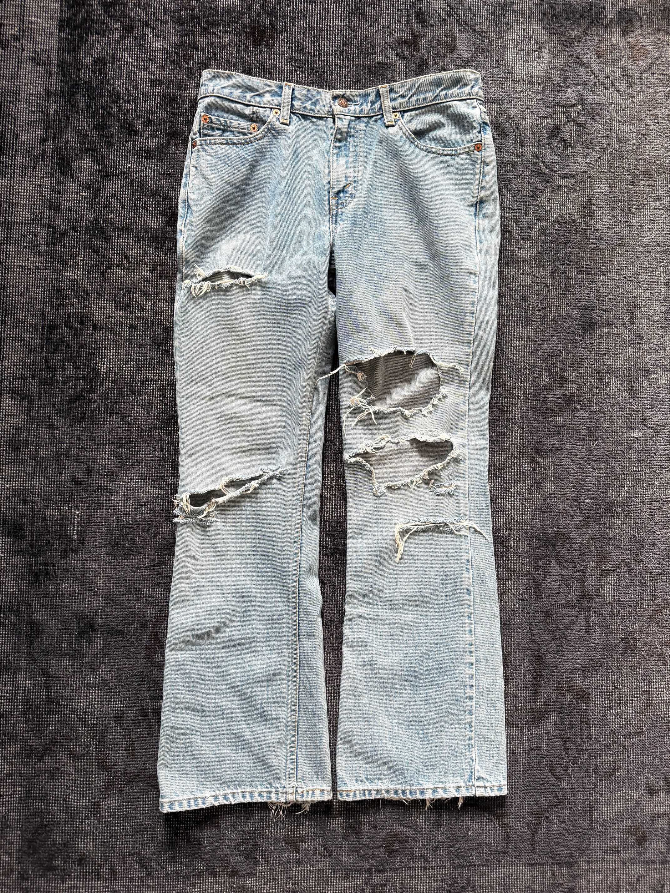 Vintage Levi’s Distressed Flare Bootcut Jeans ERD Grunge